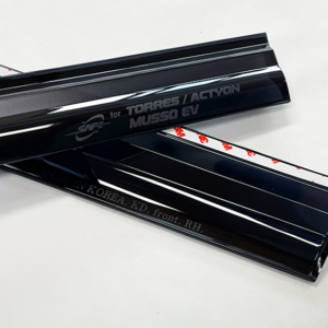 Musso EV – Siyah Cam Rüzgarlığı